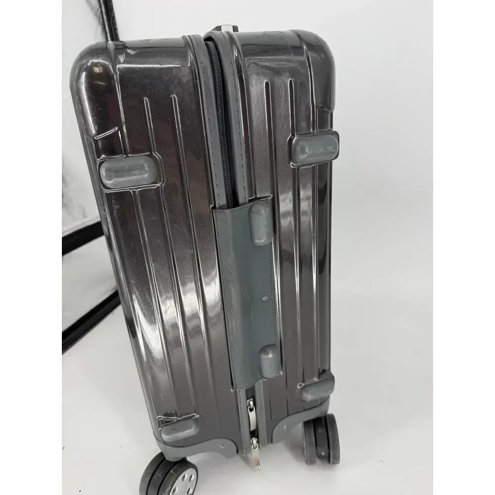 RIMOWA essential carry